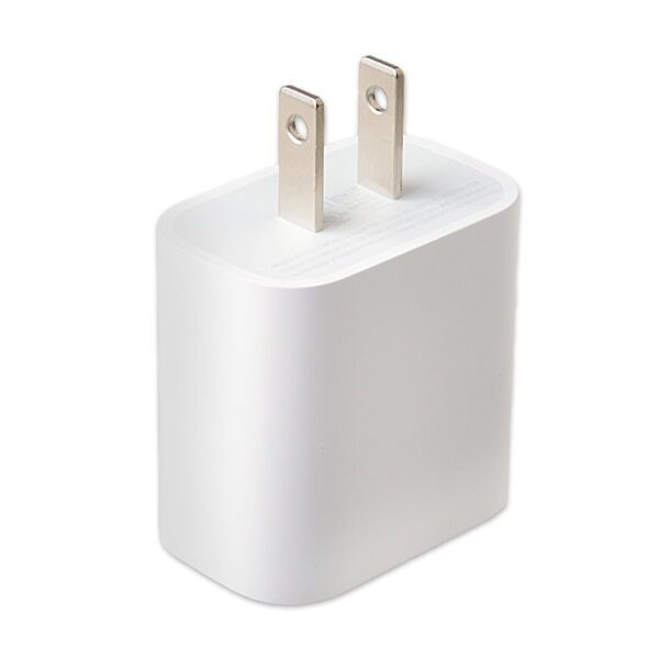 18W Type-C Quick Charge Wall Charger for iPhone 11 to 14 Series/ SE (2020)/ iPad (High Quality) - White